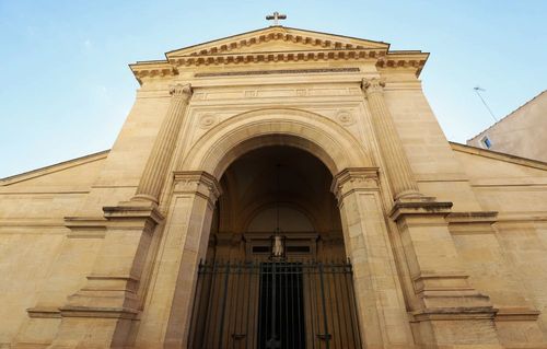 Discover the imperial chapel, the last home of the Bonapartes