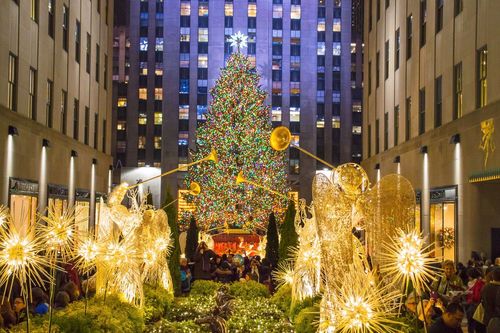 The Top 5 U.S. Cities that go crazy for Christmas!