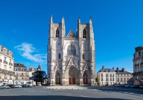 La cattedrale di san pietro e san paolo, la bella signora di Nantes