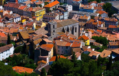 Hyères-les-Palmiers, la sua penisola e le sue isole