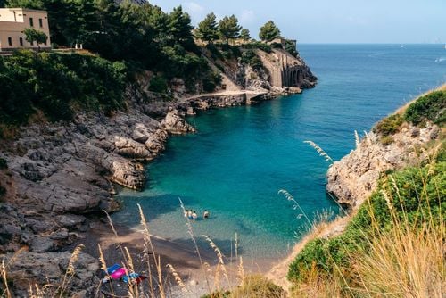 Tra le 100 spiagge più belle del mondo scelte da Lonely Planet, tre sono italiane