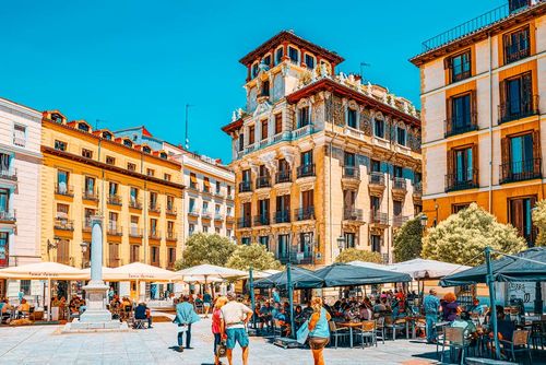 Pendant les ponts de mai, envolez-vous vers l’Espagne pour moins de 200 € depuis ces 5 villes françaises !