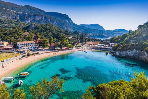 Paleokastritsa, una cornice da sogno a Corfù