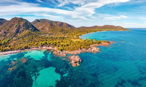 On a repéré ce bon plan : partez en Corse pour 8 jours et 7 nuits dans un camping avec accès plage et parc aquatique dès 134 euros par personne !