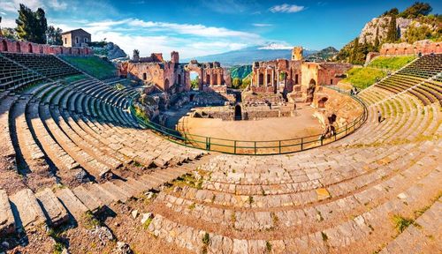 Découverte fascinante du théâtre gréco-romain de Taormina