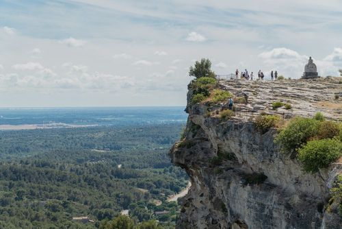 L'un des plus beaux villages de France se trouve à moins de 3h de Paris !