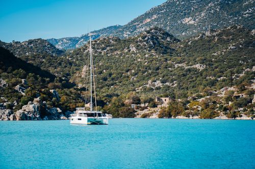 Una semana de crucero entre las islas salvajes de la Costa Azul