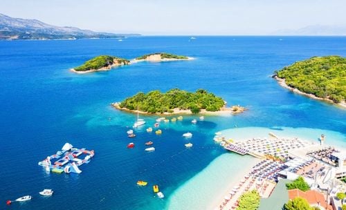 En Albanie, ces îles sauvages surnommées "Caraïbes européennes" sont à voir avant qu'il ne soit trop tard !