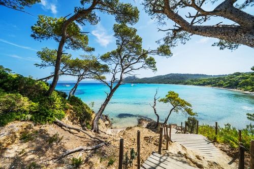 Cette petite île du Var est un havre de paix à visiter au moins une fois ! 