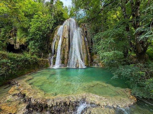 Ces cascades à couper le souffle sont en France, pas besoin d'aller au bout du monde pour les admirer !
