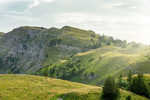 Paysages enchanteurs, tranquillité et air pur... 5 bonnes raisons de partir à la montagne cet été