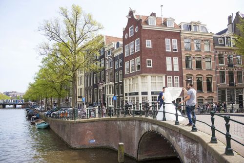 Marry an Amsterdammer for a day 