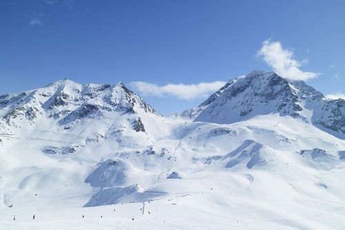 Der Steg und die Lichtfresken auf der Aiguille Rouge