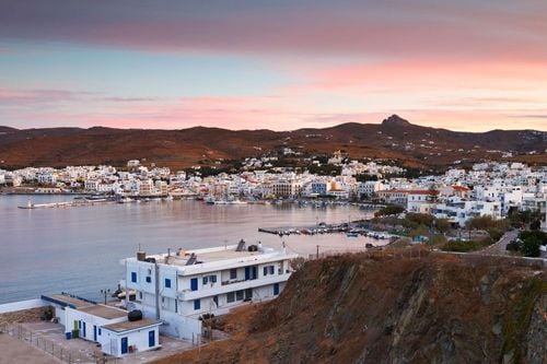 7 activités à ne pas manquer pour découvrir l’île la plus paisible des Cyclades
