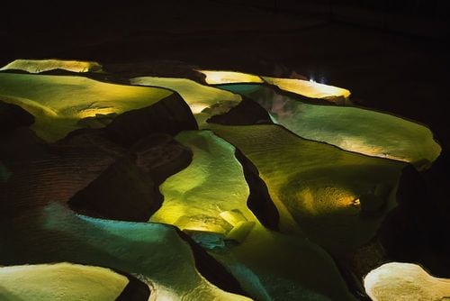 6 grottes et lieux souterrains impressionnants à visiter en Europe (3 d’entre eux se trouvent en France) 