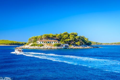 Paysages idylliques et mers turquoise : partez à la découverte des plus belles îles d'Europe 