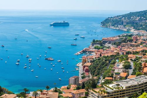 Motos acuáticas, flyboard y submarinismo: emociones garantizadas en Niza