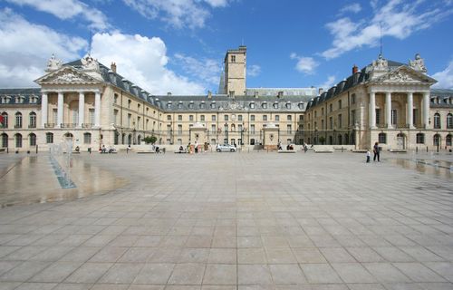 Der Eulenweg oder wie man die wichtigsten Sehenswürdigkeiten von Dijon in nur einer Stunde entdecken kann
