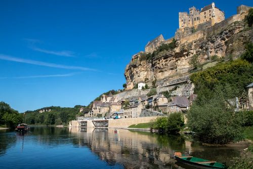 10 Best Places to Stay in Dordogne