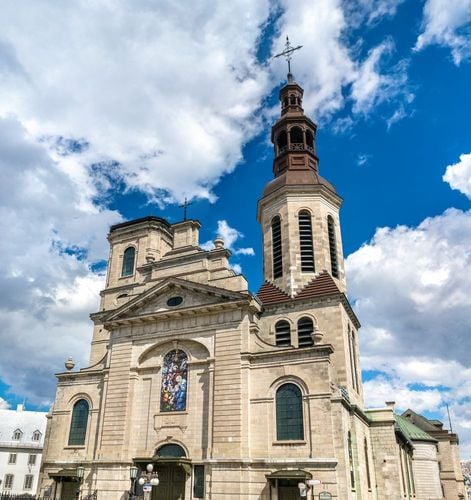 Basílica de Notre-Dame de Québec: descubrir el patrimonio religioso de Québec