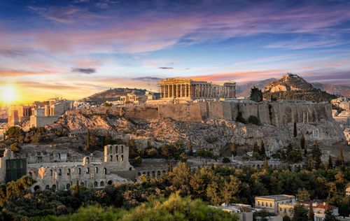 Erinnern Sie sich an das antike Griechenland, indem Sie den Parthenon und die Akropolis von Athen besuchen.