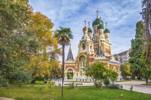Nice or Russia? Visit Saint-Nicolas Cathedral