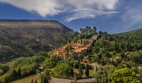 Exit les plages bondées, 3 villages méconnus des touristes à découvrir dans les Pyrénées-Orientales 